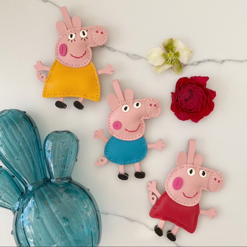 Peppa Pig keychain, Peppa Pig bag charm, Mummy Pig